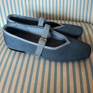 Vivaia Margot Mary Jane flats in “denim blue” 39.5/8.5